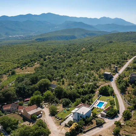 Paradiso * Blato na Cetini