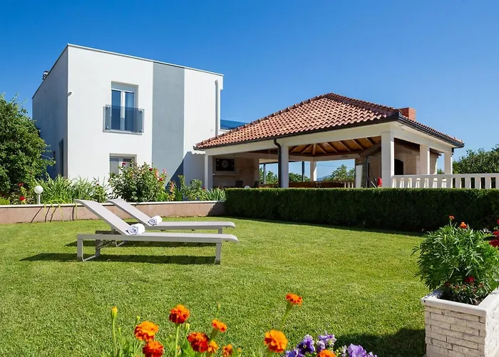 Paradiso Blato na Cetini