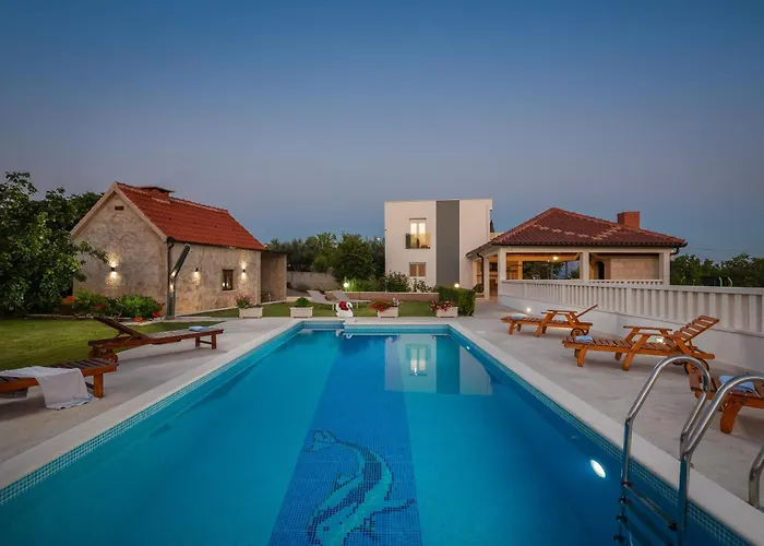 Paradiso * Blato na Cetini